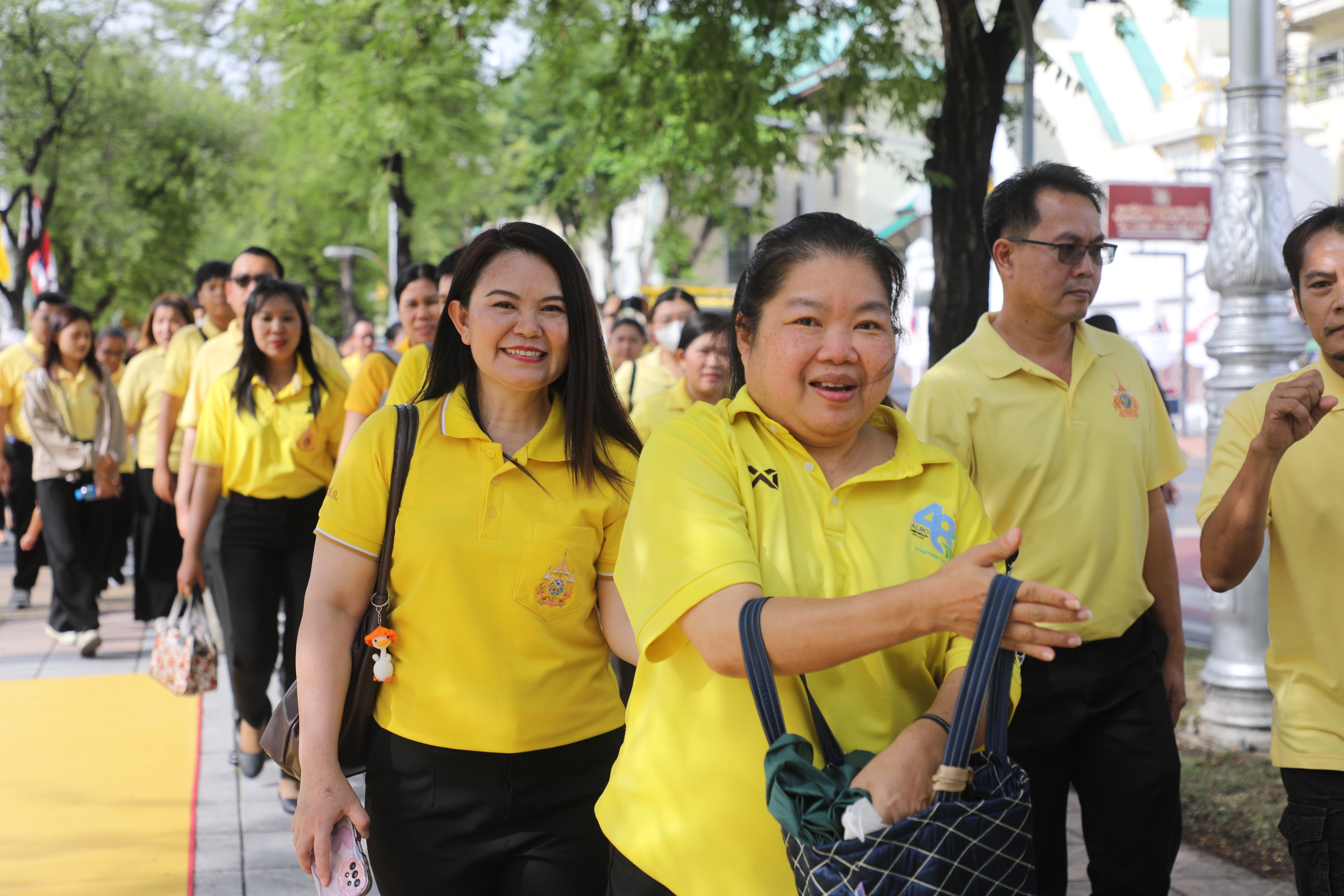 title - ส.ป.ก. ร่วมเฝ้ารับเสด็จฯ พระบาทสมเด็จพระเจ้าอยู่หัว และ สมเด็จพระนางเจ้า ฯ พระบรมราชินี เนื่องในโอกาสเสด็จพระราชดำเนินไปในการ พระราชพิธีเฉลิมพระชนมพรรษา 28 กรกฎาคม 2569